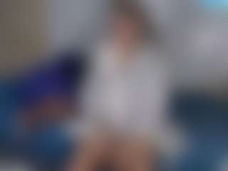 Live cam show with BestLia - Eating Pussy on realtime-chat