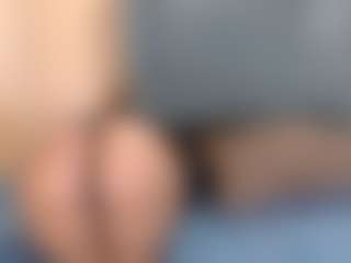 Live cam show with BestLia - Eating Pussy on thefappeningchat.com