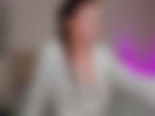 Live cam show with Cirilla-Rosee - Sweet on madthumbs