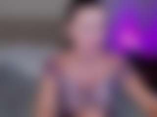 Live cam show with Cirilla-Rosee - Oil on Camsoda
