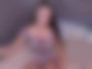 Live cam show with Cirilla-Rosee - College on Camsoda