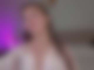 Live cam show with Cirilla-Rosee - Blue Eyes on friskycurves.com