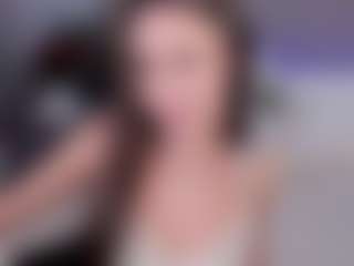 Live cam show with Cirilla-Rosee - Cosplay Young Adult on instabang