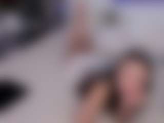 Live cam show with Cirilla-Rosee - Slender on 1on1-livenow