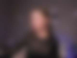 Live cam show with Cirilla-Rosee - Princess on xxxlivecams.org