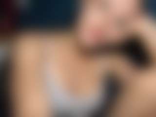 Live cam show with DenisseTinnin - Skinny on slutload