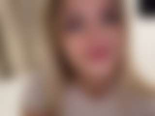 DenisseTinnin's Live Sex Cam Show