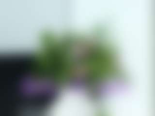 Live cam show with LianaJordanovich - Gray Eyes on Soda Cam