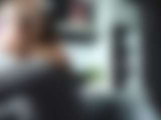 Live-camshow met LianaJordanovich - Gray Eyes op Camsoda