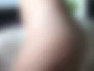 LianaJordanovich's Live Sex Cam Show