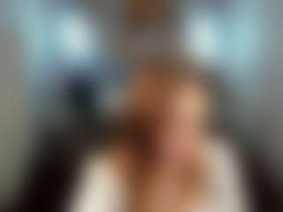 Live cam show with Vanessa-Sinclairr - Shower on AdultVida.com