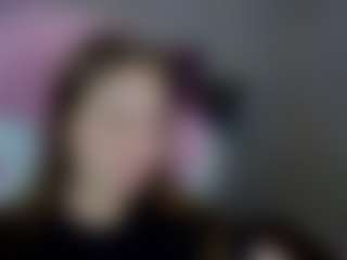 Live cam show with Vanessa-Sinclairr - Smoke on AdultVida.com
