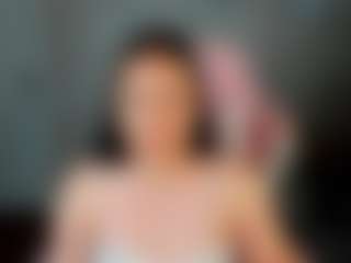 Live cam show with Vanessa-Sinclairr - Upskirt on StripNow