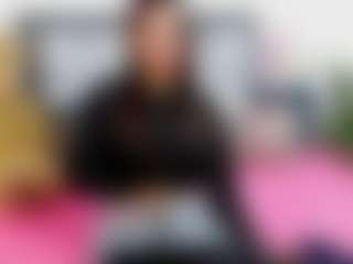Live cam show with charllotte_sexy - Colombia Young Adult on CamClone