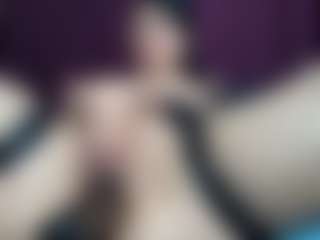 issyfreya's Live Sex Cam Show