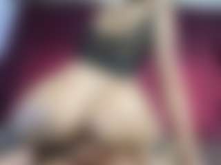 Live cam show with issyfreya - Handjob on CamwithHer