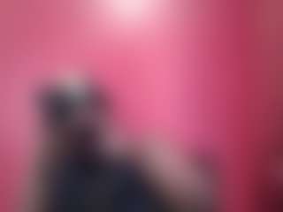 AFRICA THEE SAVAGE's Live Sex Cam Show