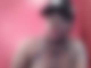 AFRICA THEE SAVAGE's Live Sex Cam Show