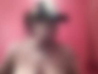 AFRICA THEE SAVAGE's Live Sex Cam Show