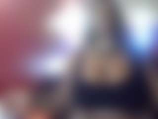 AFRICA THEE SAVAGE's Live Sex Cam Show