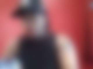 AFRICA THEE SAVAGE's Live Sex Cam Show