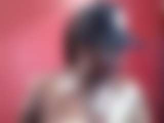 AFRICA THEE SAVAGE's Live Sex Cam Show