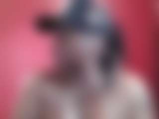 AFRICA THEE SAVAGE's Live Sex Cam Show