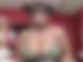 AFRICA THEE SAVAGE's Live Sex Cam Show