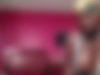 Live cam show with AFRICA THEE SAVAGE - Toes on Strip Flash - Live Sex Shows