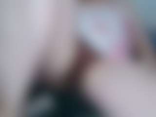 Live cam show with Elizza6869 - Mature on Milfs Live