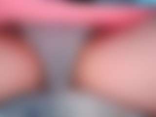 Live cam show with Elizza6869 - Camel Toe on hornycams.live