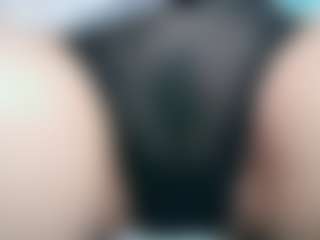Live cam show with Elizza6869 - Granny on Camsoda