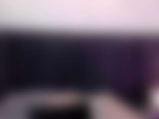 Live cam show with NaiaRose - Erotic Dance on TottyGirls