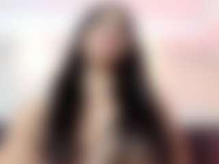 Live cam show with NaiaRose - Fucking on Camversity