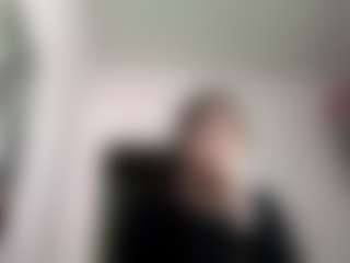 Emma's Live Sex Cam Show
