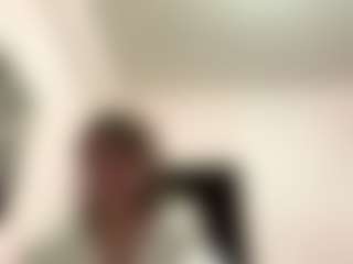 Live cam show with Emma - Bedroom on CamClone