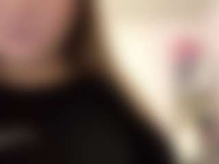 Emma's Live Sex Cam Show