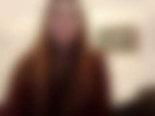 Live cam show with Emma - Normal on instabang