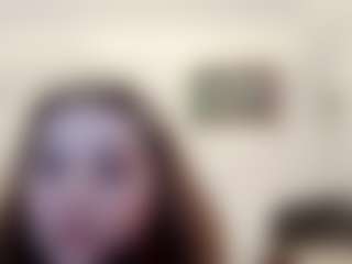 Live cam show with Emma - Gray Eyes on TottyGirls