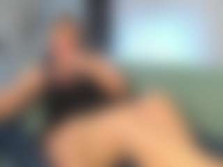 Live cam show with Adel-Williams - Chubby on Camsoda