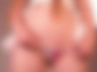 AnnelleWashup's Live Sex Cam Show
