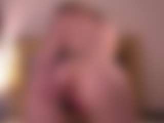 AnnelleWashup's Live Sex Cam Show