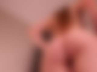 Live cam show with AnnelleWashup - Camel Toe on Chatstar