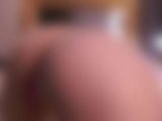 Live cam show with Annelle - Camel Toe on madthumbs