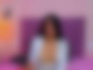Live cam show with CandyLoverr - Joi on Camsoda