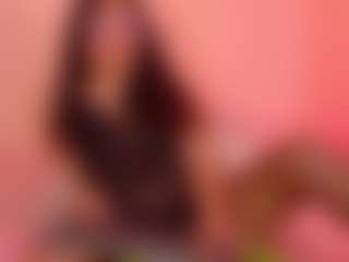 Live cam show with Dahliabrowniee - Ebony Petite on friskycurves.com