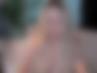 DragonFlya's Live Sex Cam Show