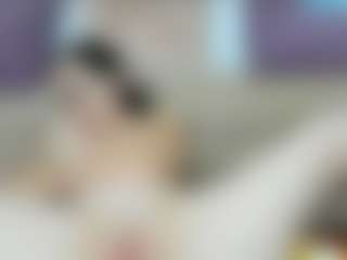 EnticingLucy's Live Sex Cam Show