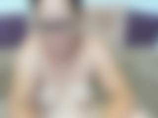 Live cam show with EnticingLucy - Mature on Camming Site