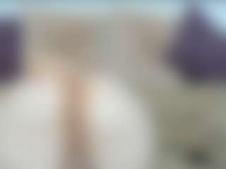 Live cam show with EnticingLucy - Mature on Camsoda